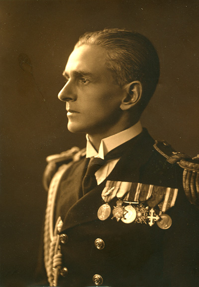 Cdr Eric E.C. Tufnell RN aged about 40