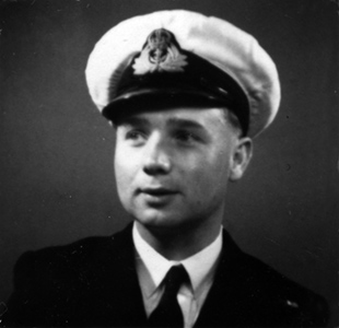 Sub Lt FNG Thomas RNVR