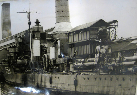 HMS Venetia, shell damage