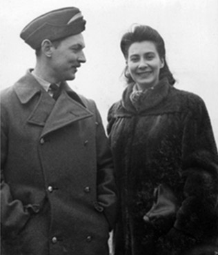 Lis Drew's parents, London 1944