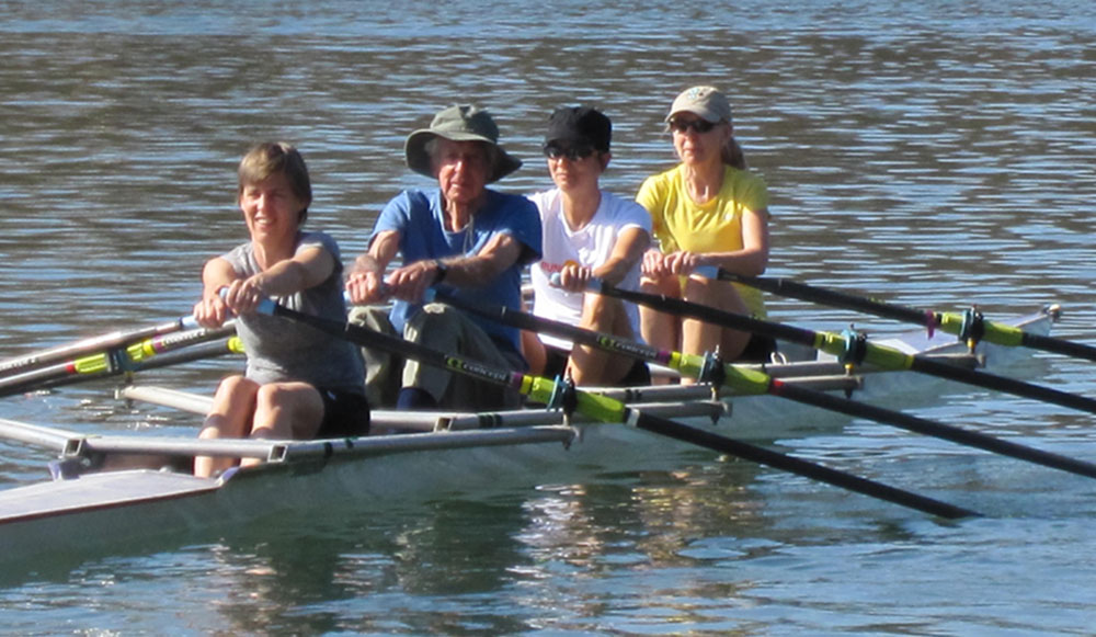 Karel  Dahmen sculling on the lake at Austin, Texas, on the 7 January 2012