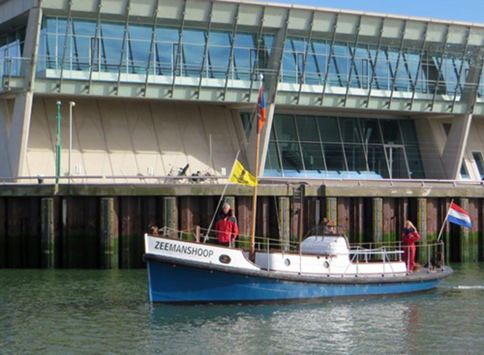 Zeemanshoop alongside the Kantine Versflag on the evening of the 13 May 2015 where the meeting was held